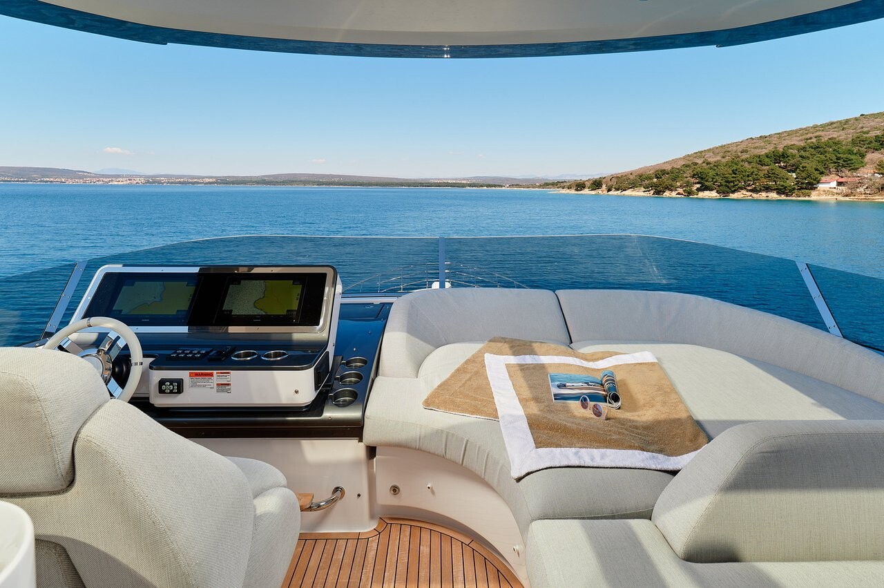 Azimut 78, OMR Group