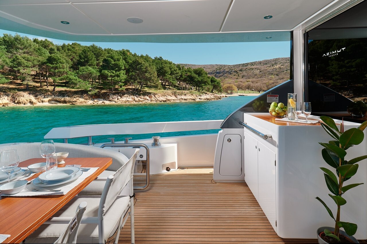 Azimut 78, OMR Group