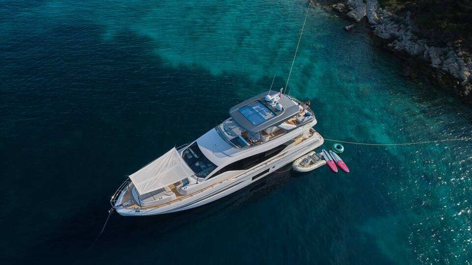 Azimut 78, Viva