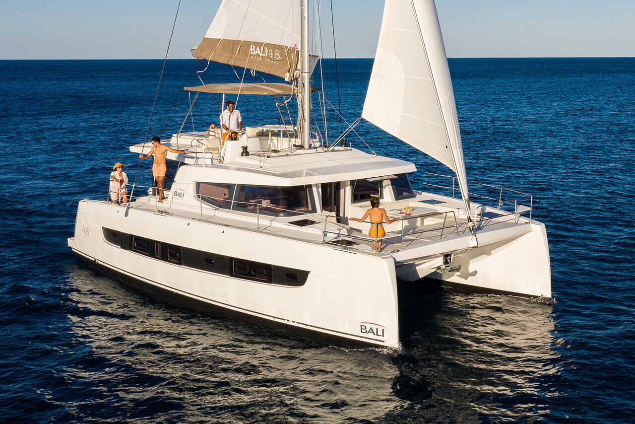 Bali 4.8, Manul