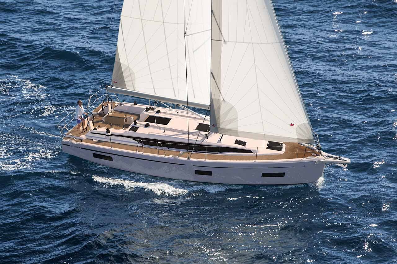 Bavaria C38, Lizzy