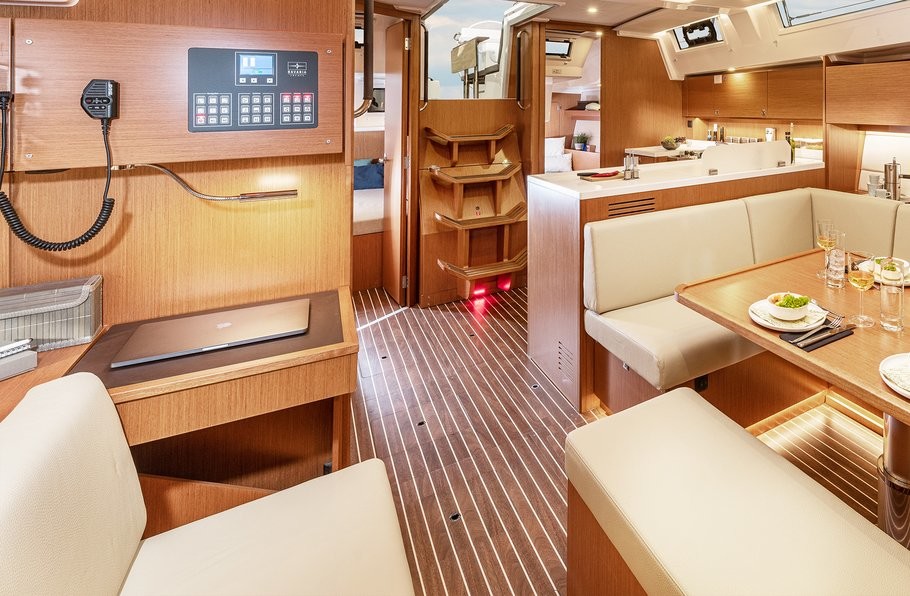 Bavaria C45, Brunello