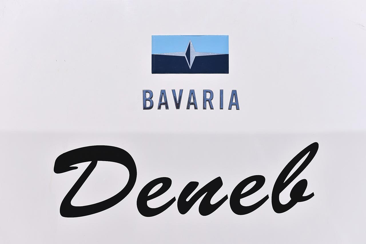 Bavaria Cruiser 34, Deneb