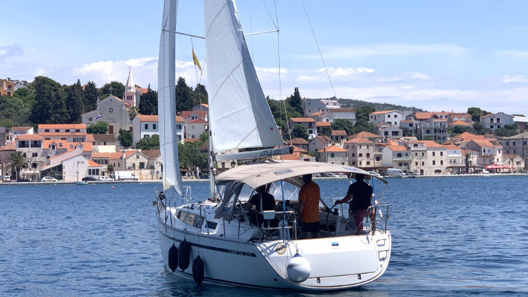 Bavaria Cruiser 34, Little Joe