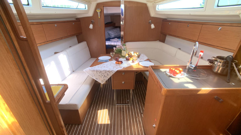 Bavaria Cruiser 34, Little Joe