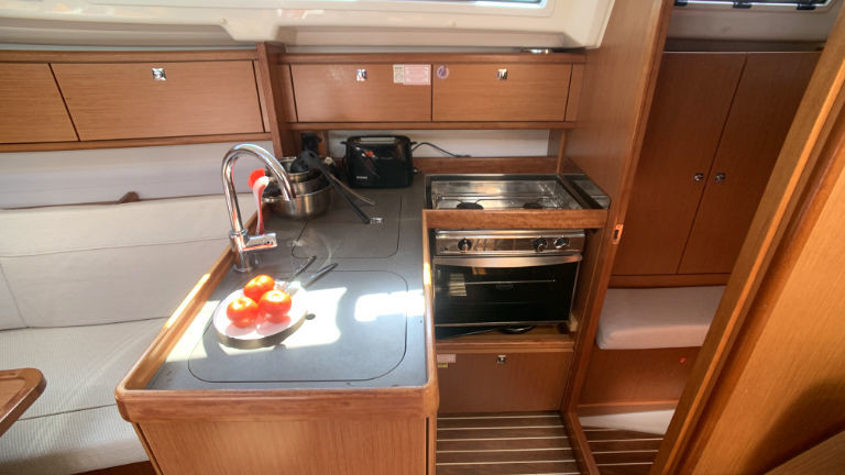 Bavaria Cruiser 34, Little Joe