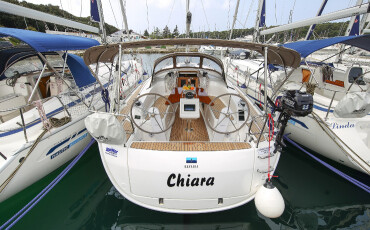 Bavaria Cruiser 34, Chiara