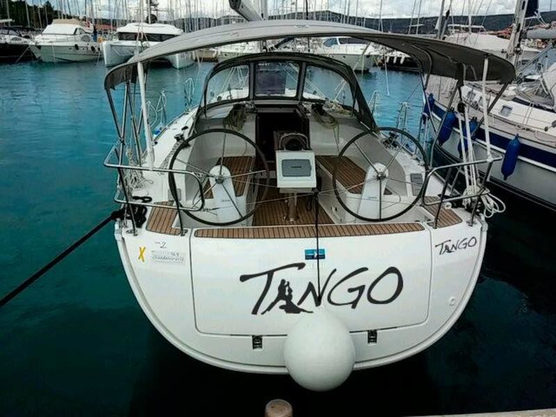 Bavaria Cruiser 37, Kiara