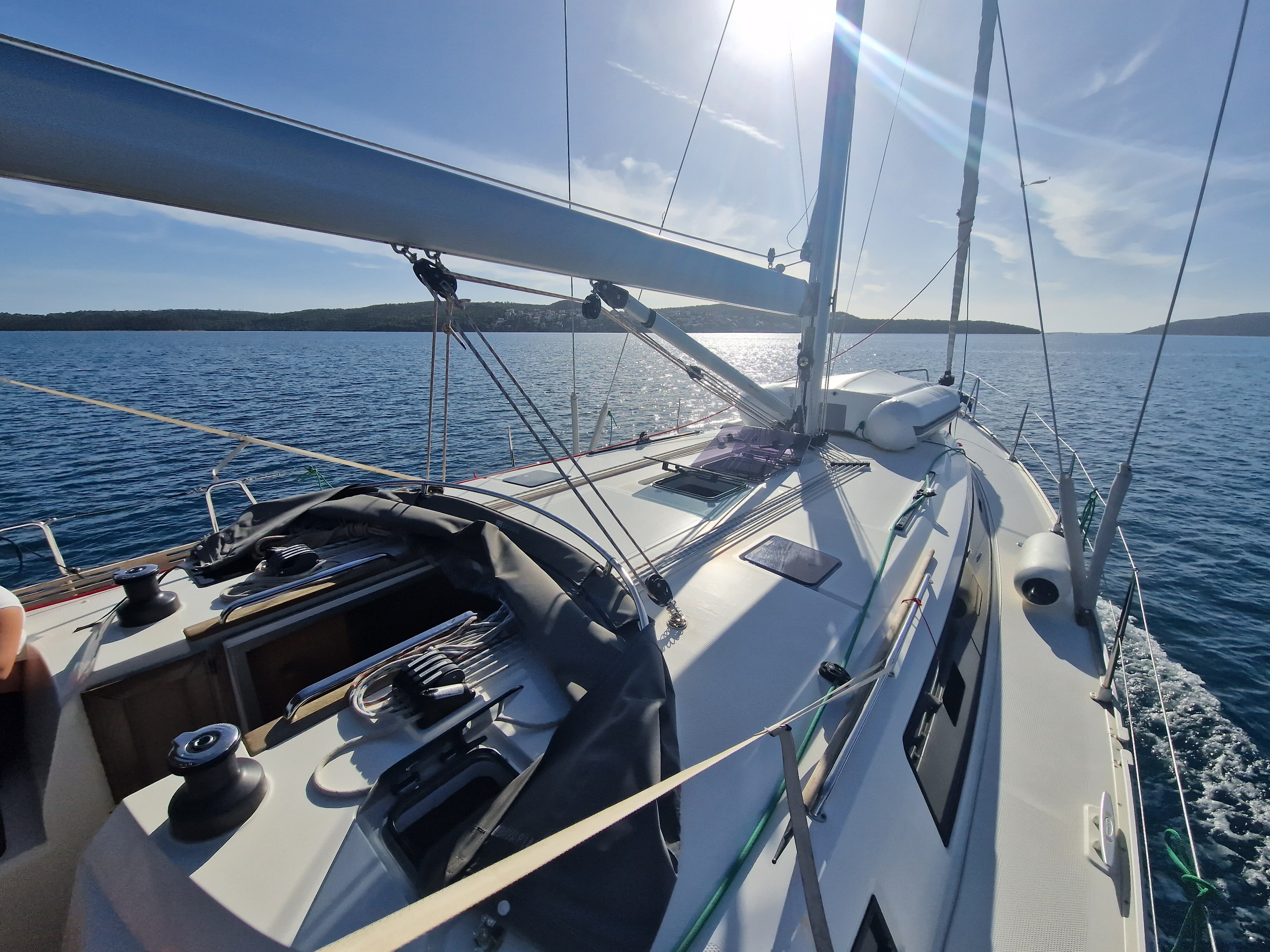 Bavaria Cruiser 46, Athene