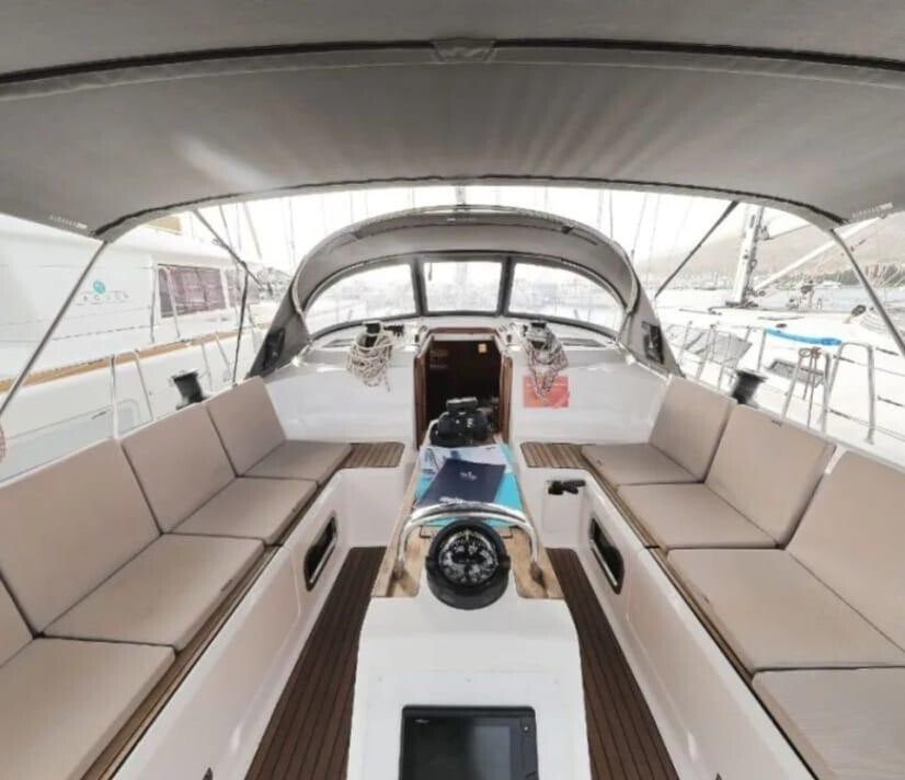 Bavaria Cruiser 46, Athene