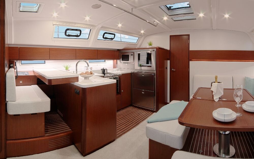 Bavaria Cruiser 51, Morillon