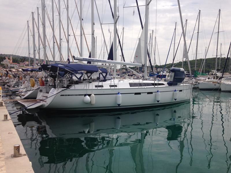 Bavaria Cruiser 51, Lu