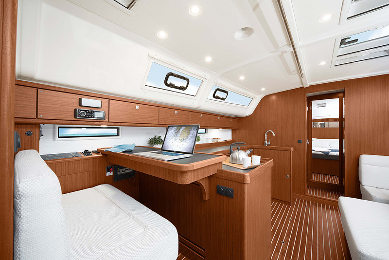 Bavaria Cruiser 51, Pinotage