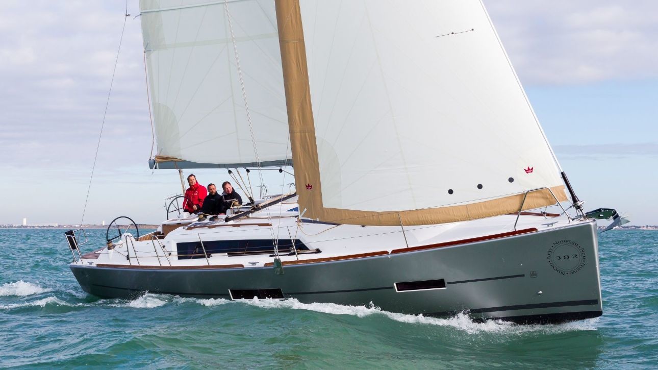 Dufour 382 GL, Medoc