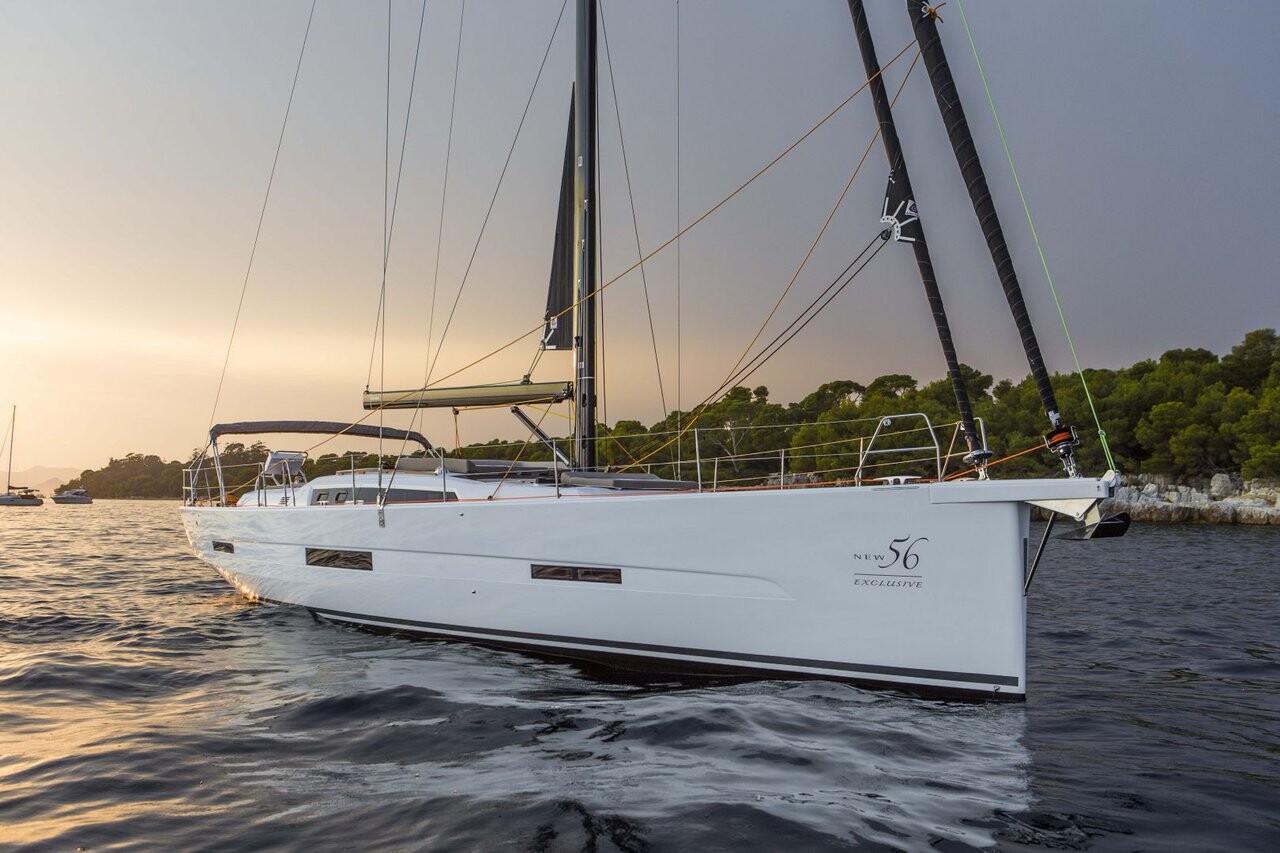 Dufour 56 Exclusive, Moonlight