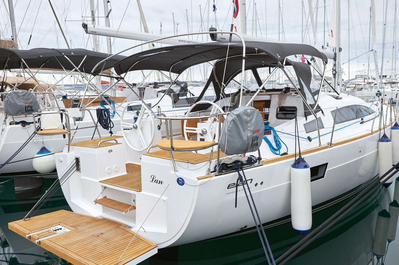 Elan Impression 45.1, Lan