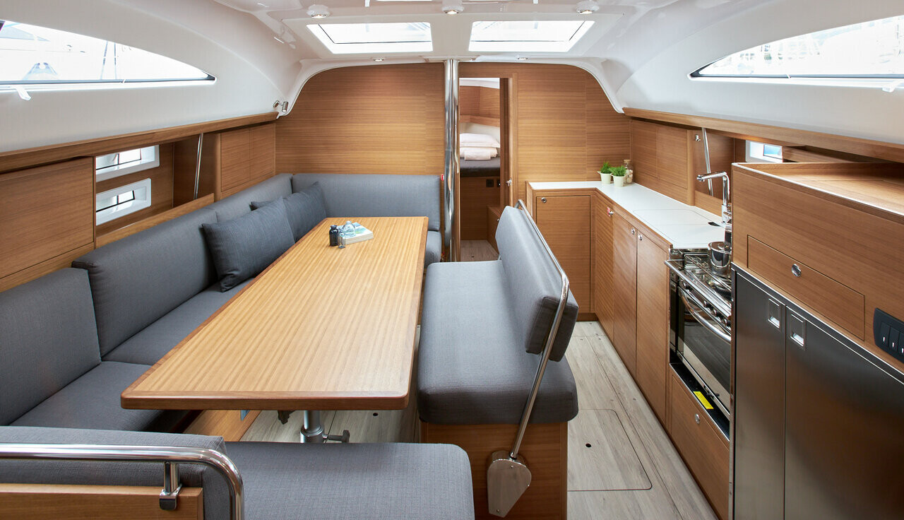 Elan Impression 45.1, Lan