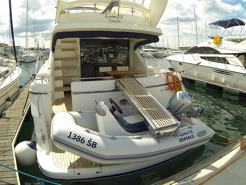 Fairline Phantom 50, Luna IV