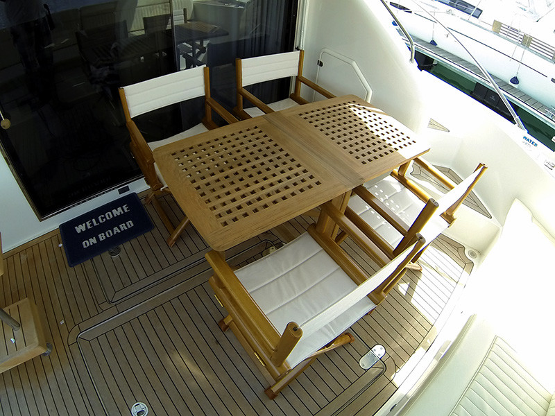 Fairline Phantom 50, Luna IV