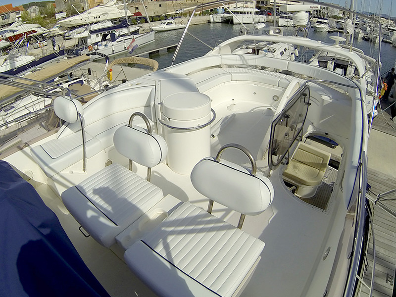 Fairline Phantom 50, Luna IV