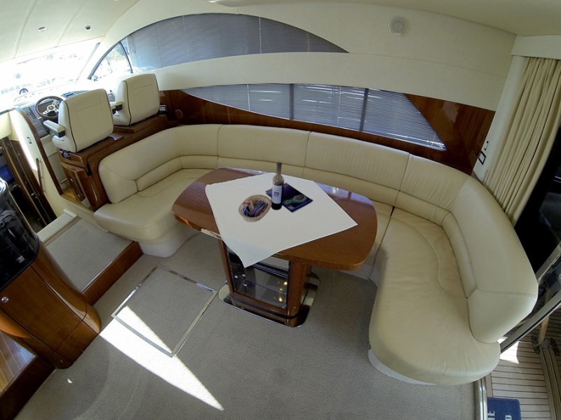 Fairline Phantom 50, Luna IV