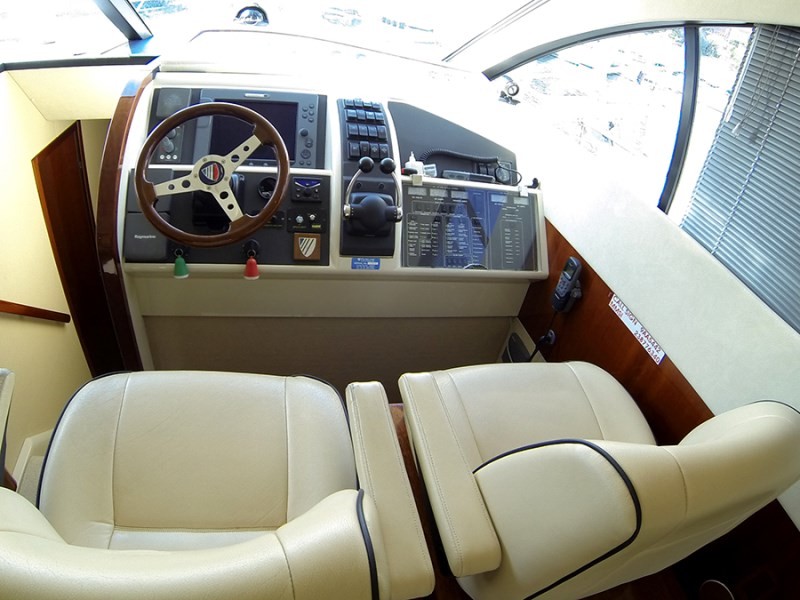 Fairline Phantom 50, Luna IV