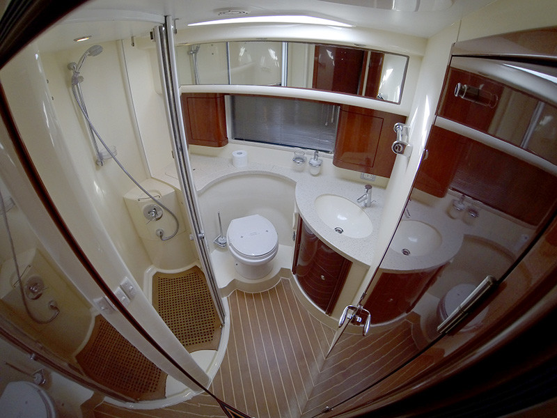 Fairline Phantom 50, Luna IV