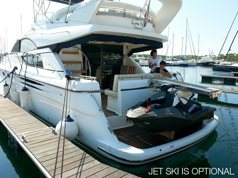 Fairline Phantom 50, Luna IV