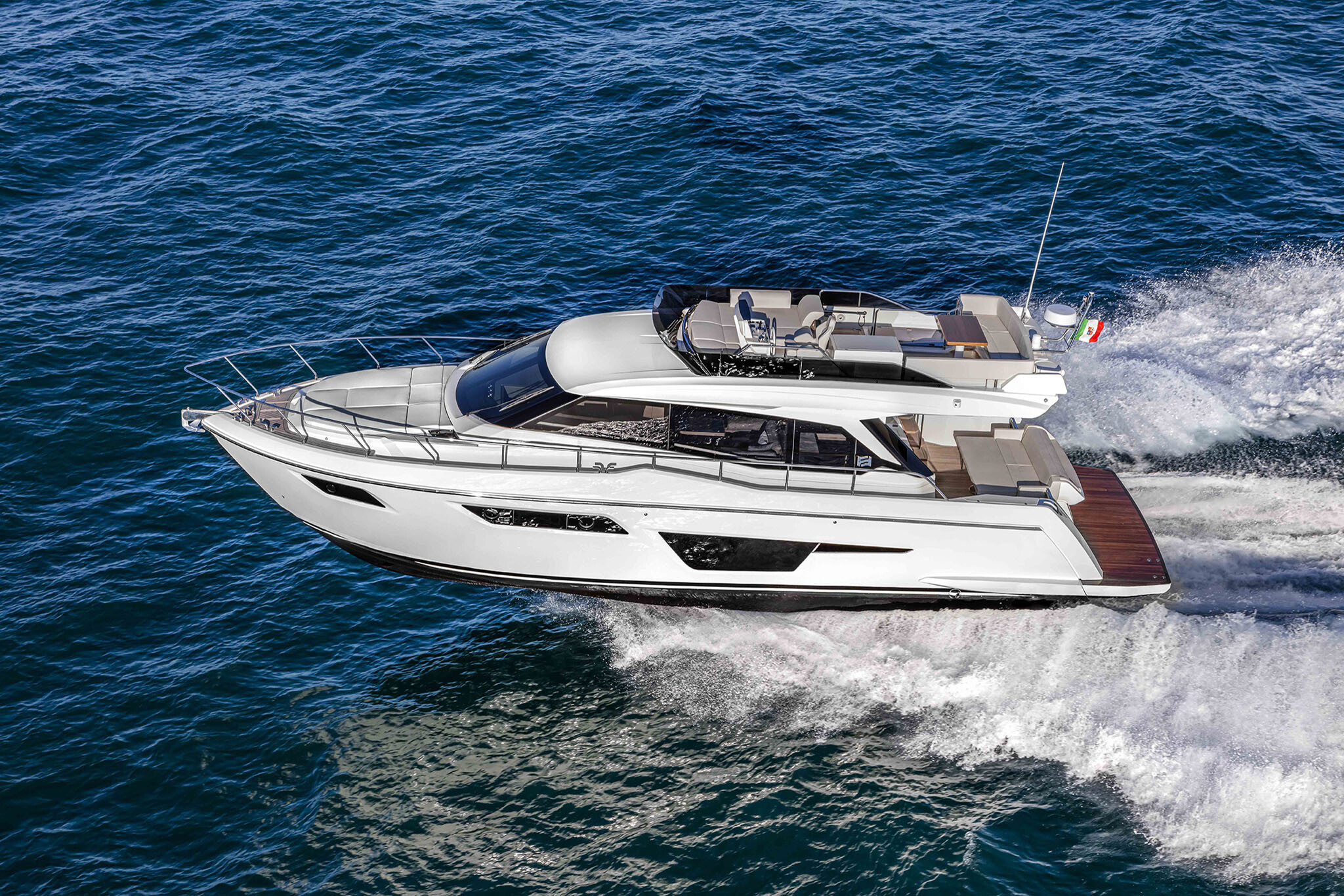 Ferretti Yachts 500, Anna