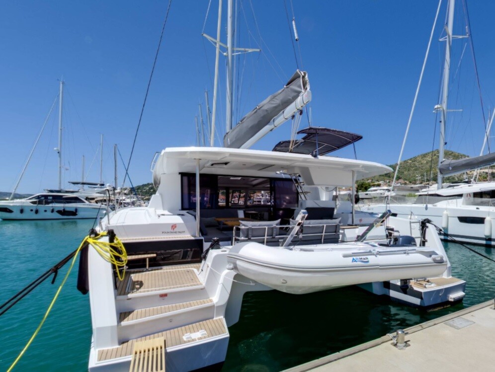 Fountaine Pajot Astrea 42, Magic Summer