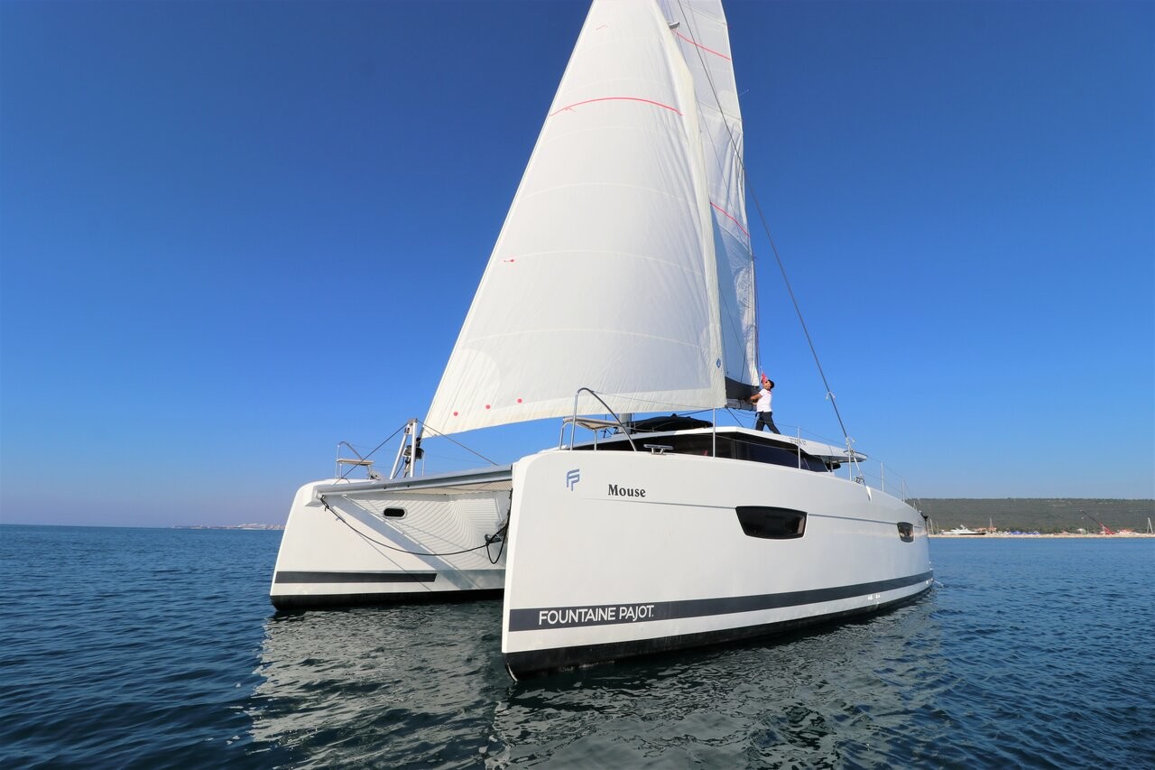 Fountaine Pajot Astrea 42, Mouse