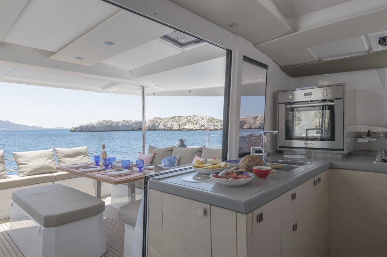 Fountaine Pajot Astrea 42, Crazy Diamond