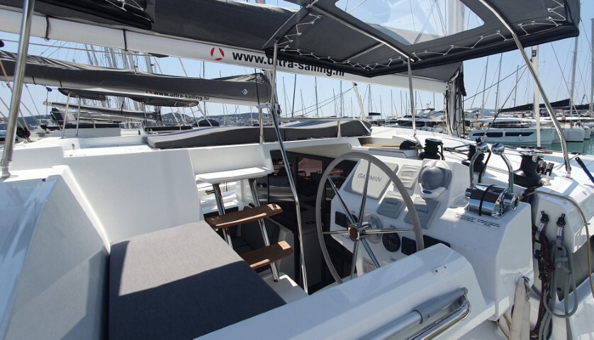 Fountaine Pajot Astrea 42, Crazy Diamond