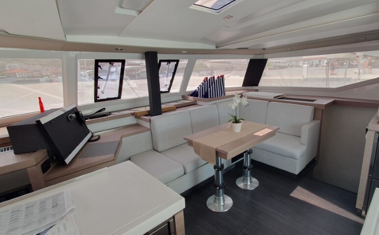 Fountaine Pajot Astrea 42, Crazy Diamond