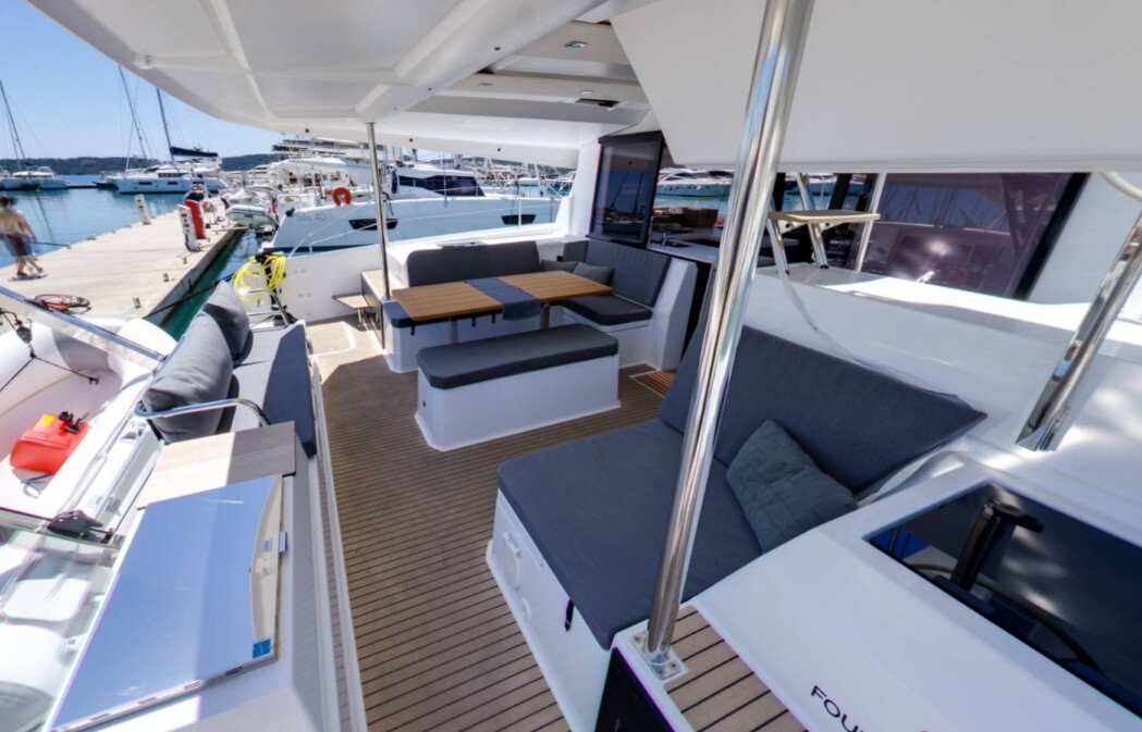 Fountaine Pajot Astrea 42, Magic Summer