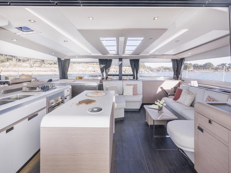 Fountaine Pajot Aura 51, Cosmos