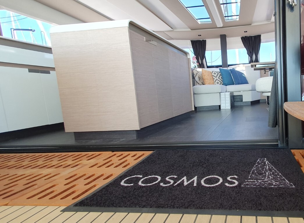 Fountaine Pajot Aura 51, Cosmos