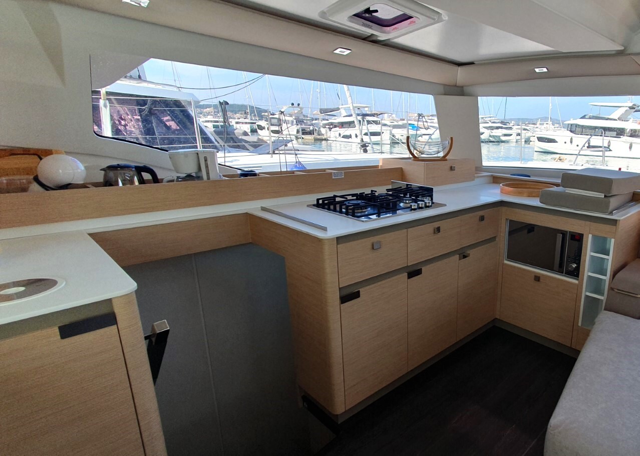 Fountaine Pajot Elba 45, Adria Blue