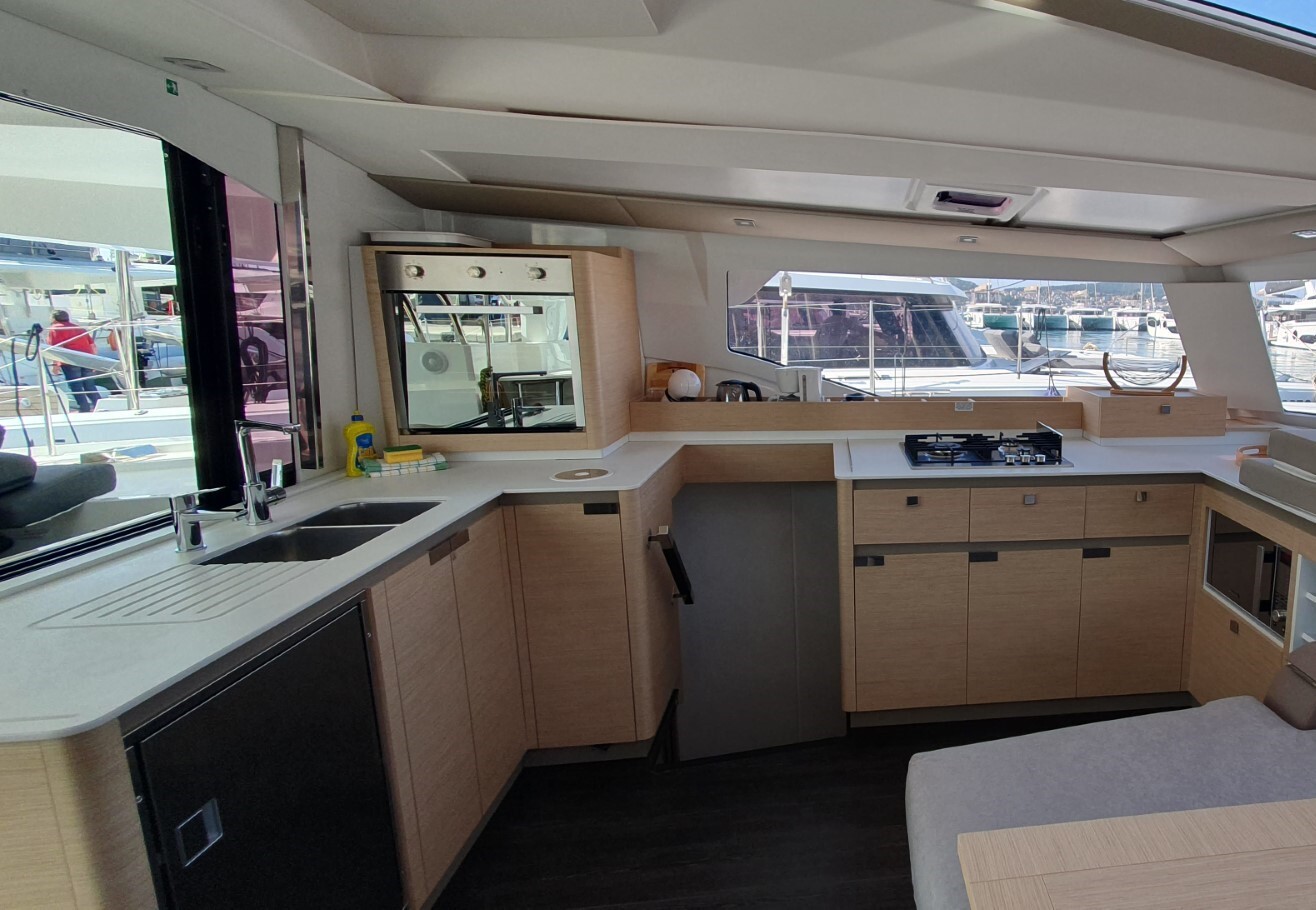 Fountaine Pajot Elba 45, Adria Blue