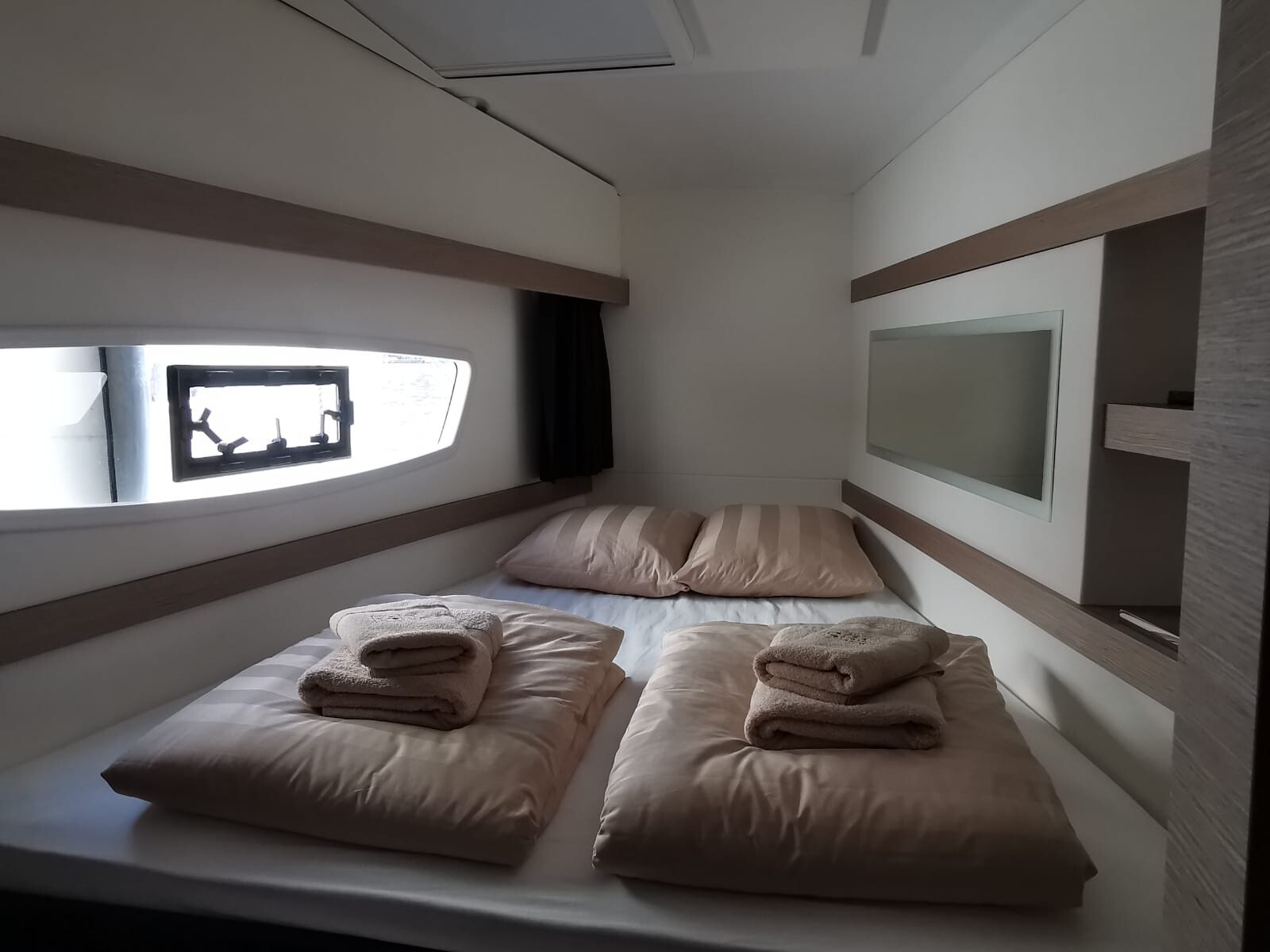 Fountaine Pajot Isla 40, Ninoa