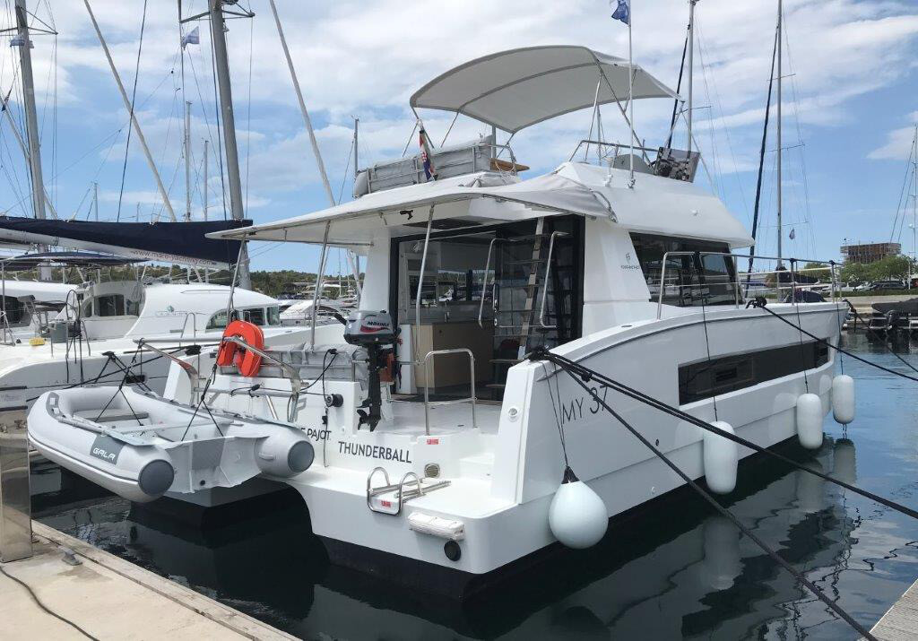 Fountaine Pajot MY 37, Thunderball