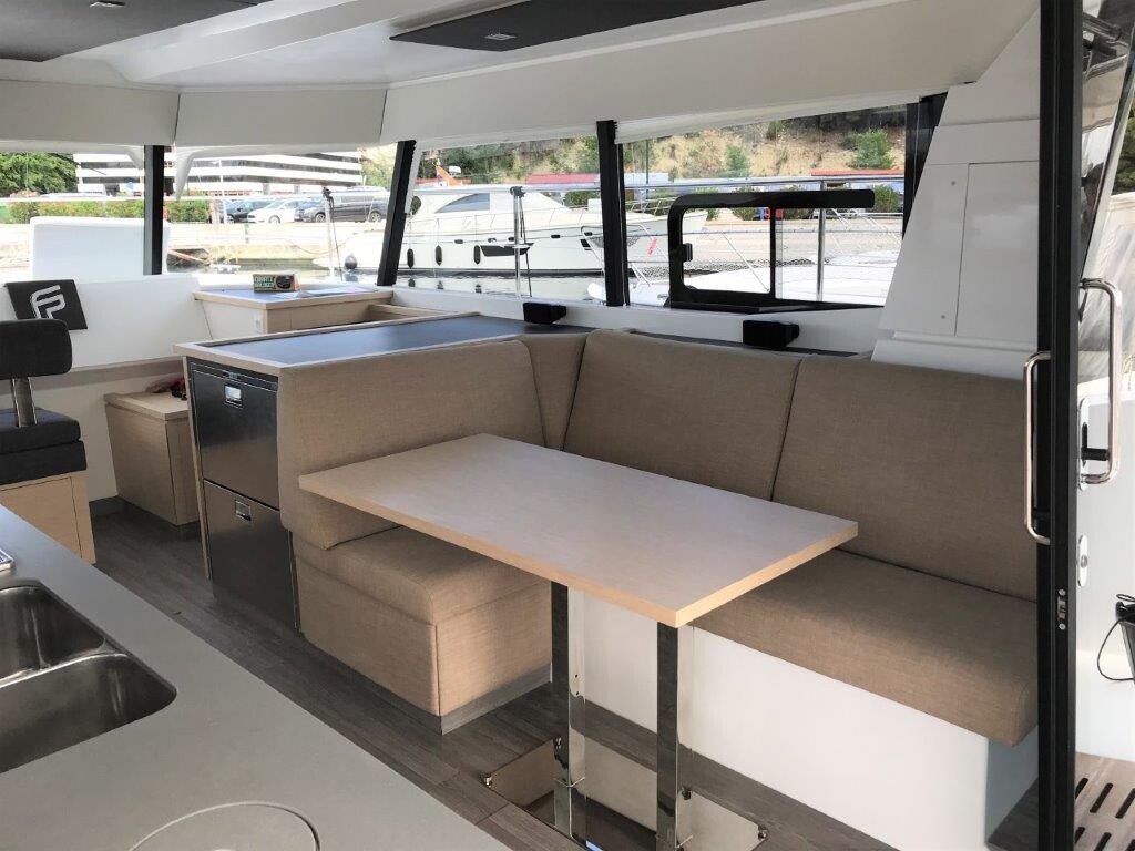Fountaine Pajot MY 37, Thunderball