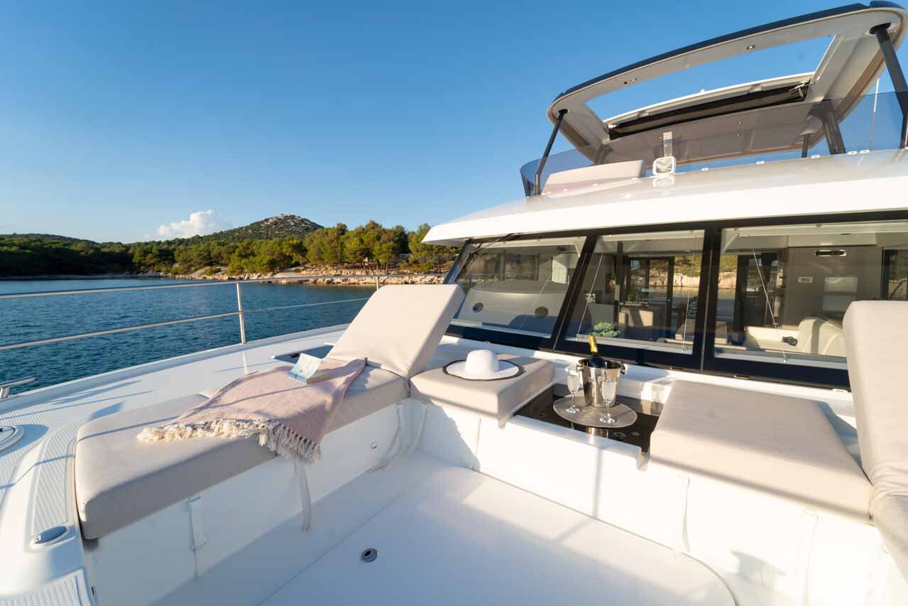 Fountaine Pajot MY6, Family 2.0