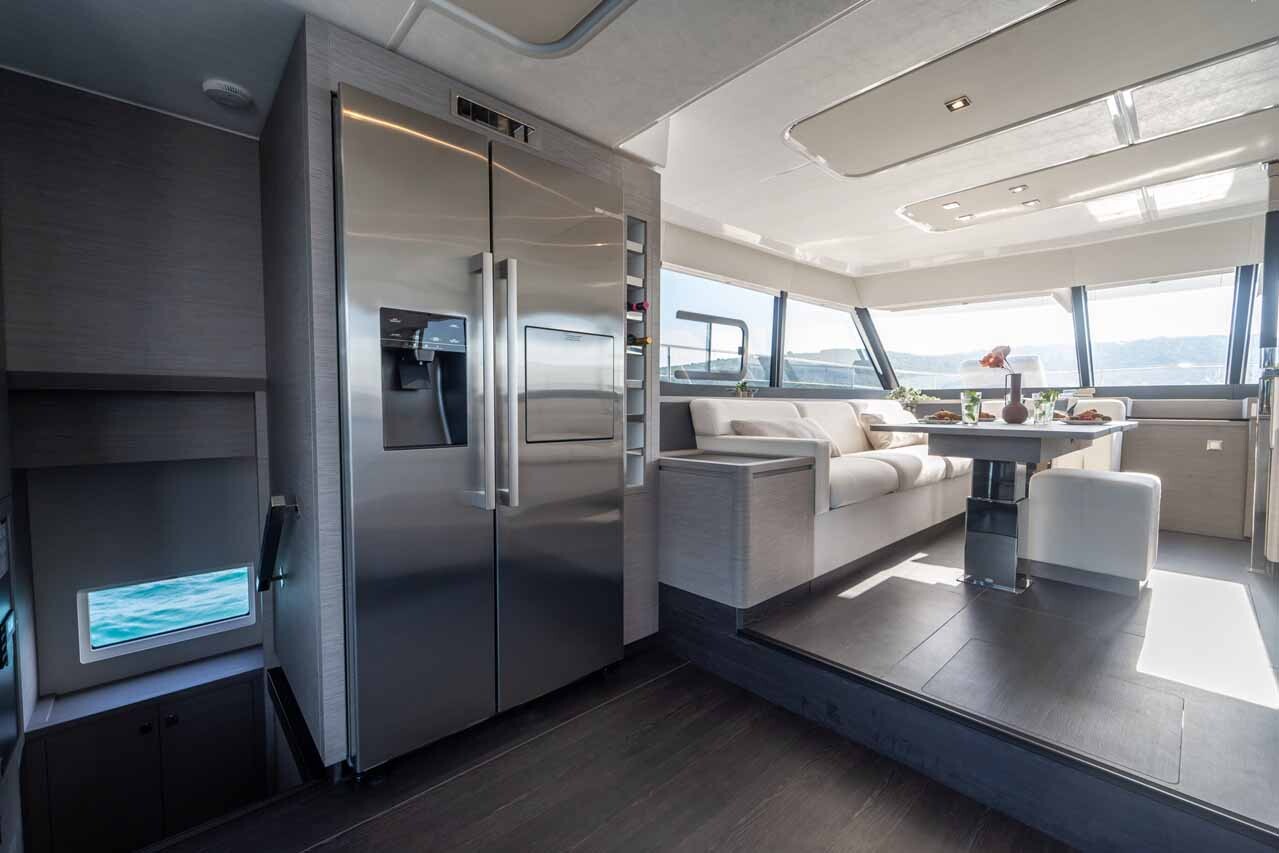 Fountaine Pajot MY6, Family 2.0