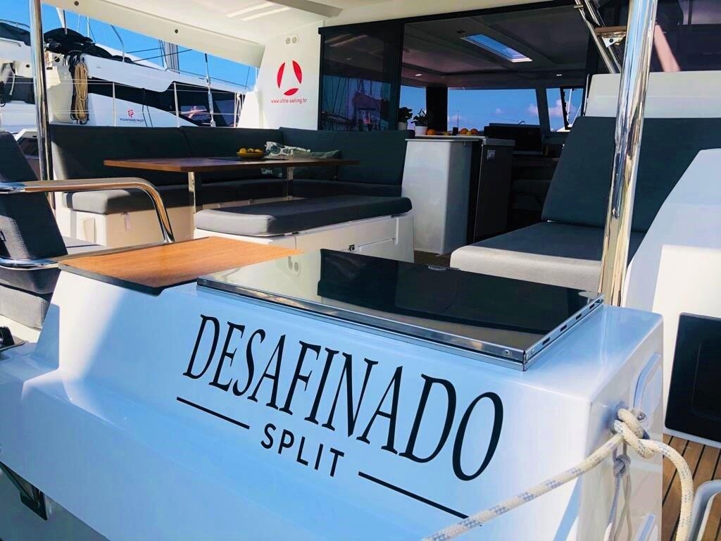 Fountaine Pajot Saona 47 Quintet, Desafinado