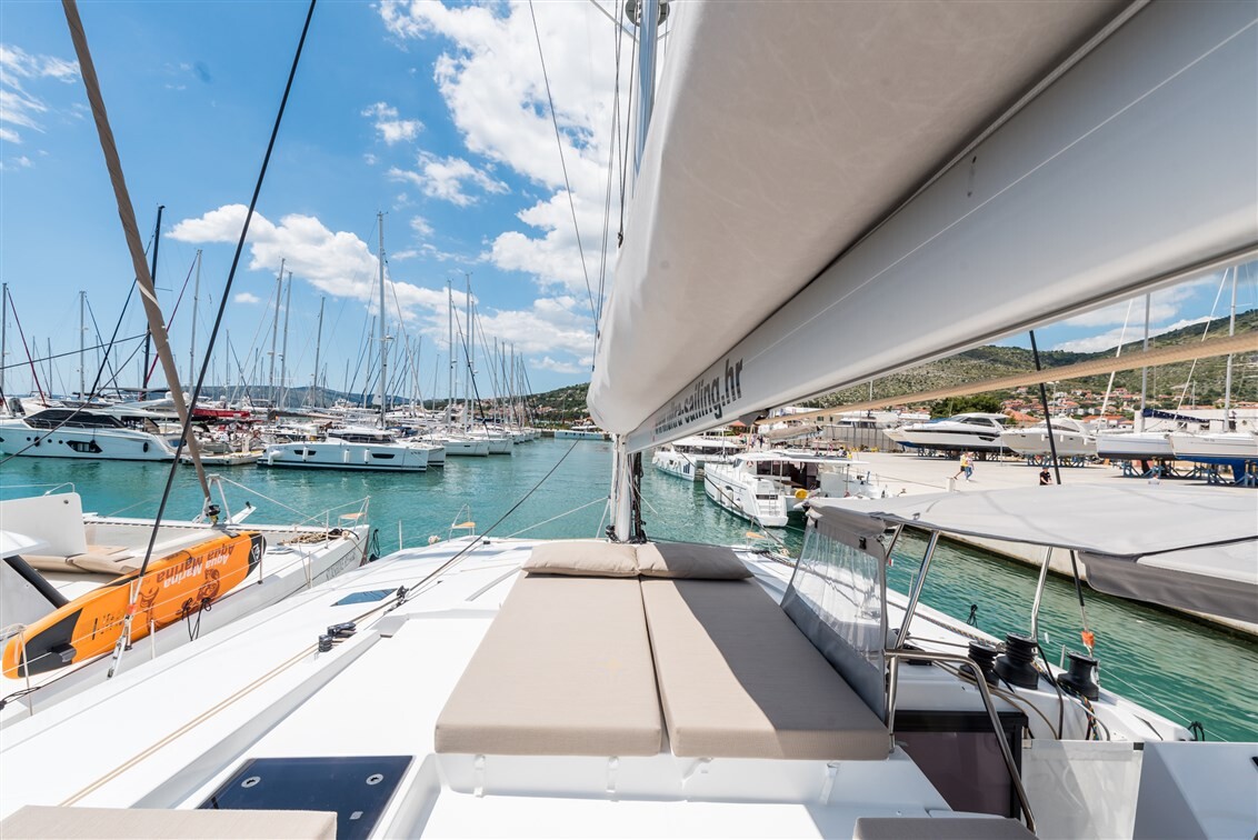 Fountaine Pajot Saona 47 Quintet, Sunny Wave