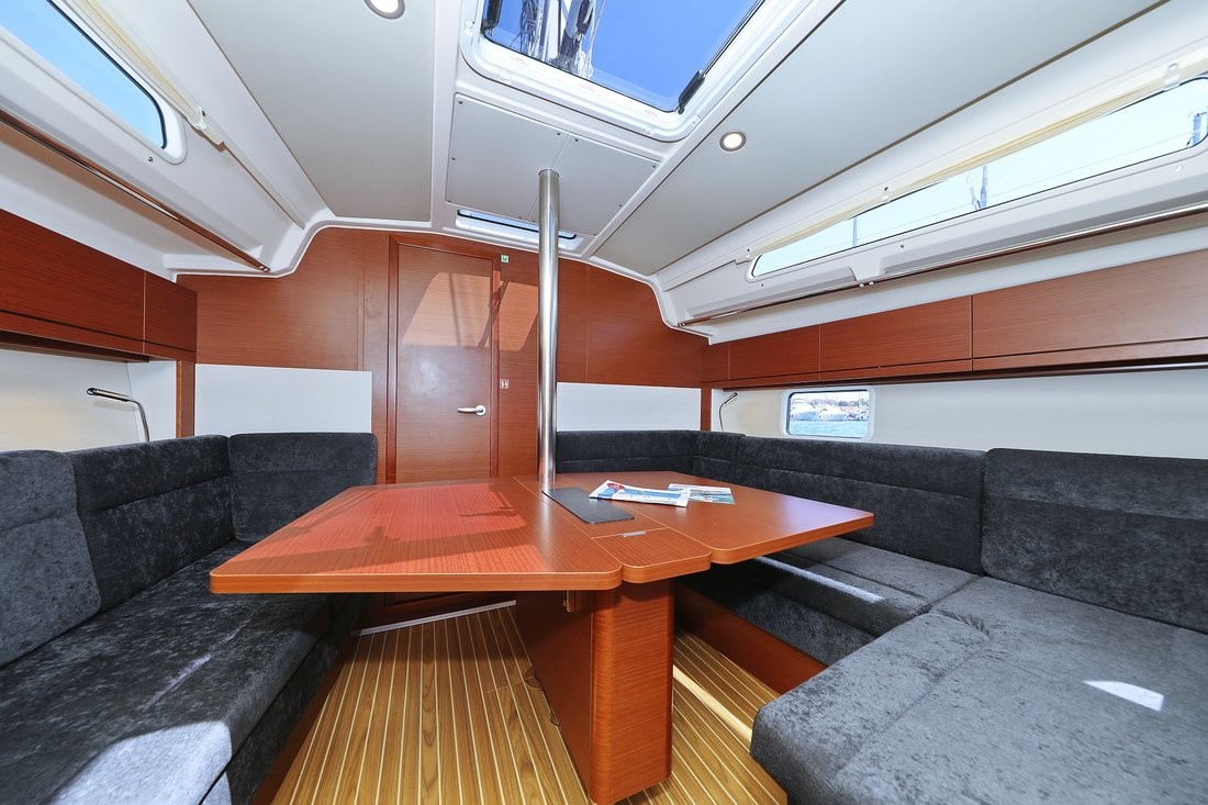 Hanse 388, Chablis
