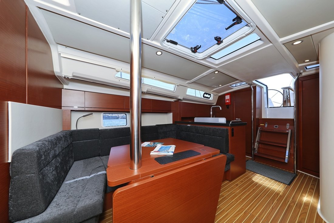Hanse 388, Chablis