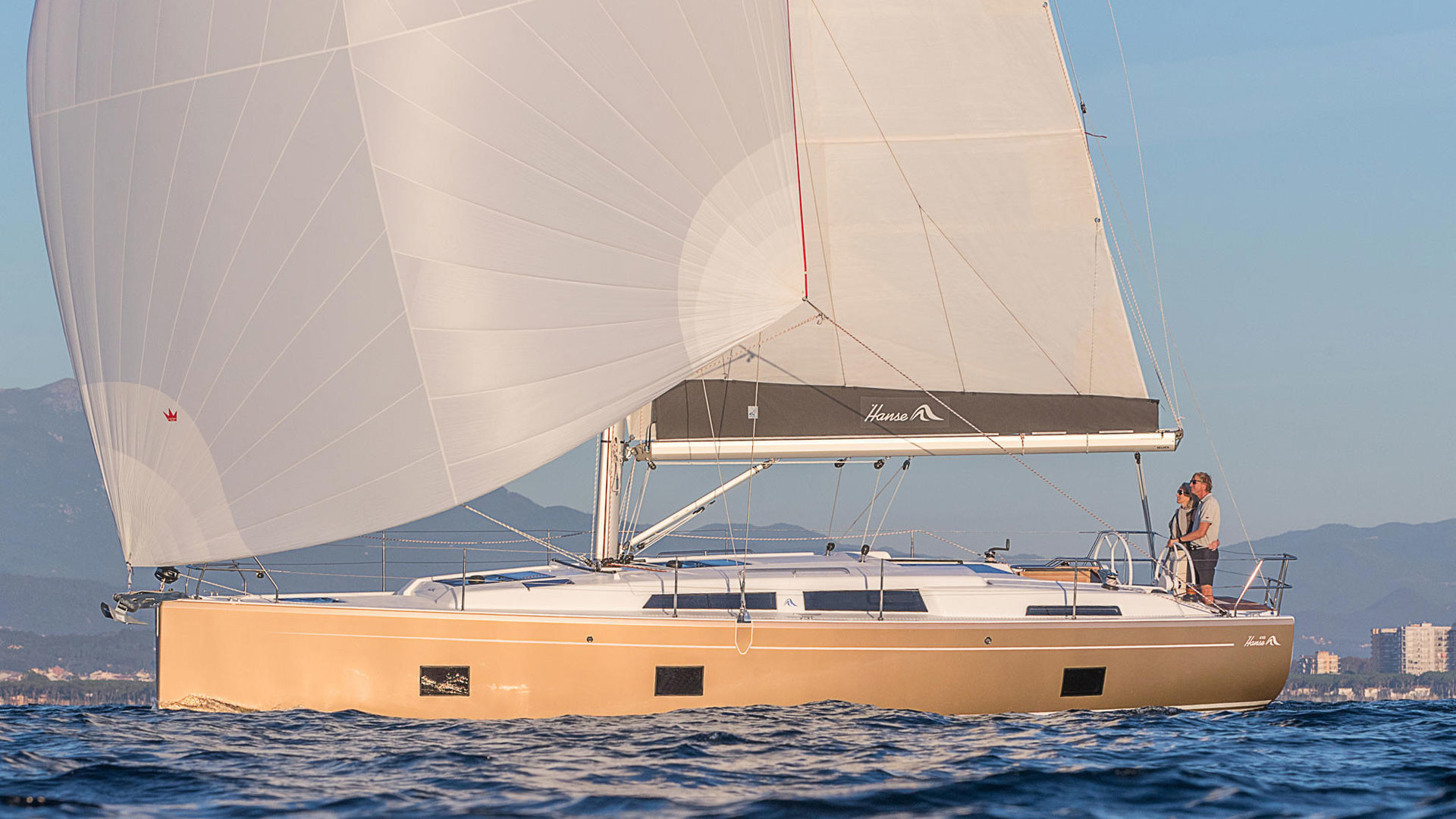 Hanse 418, Laysan