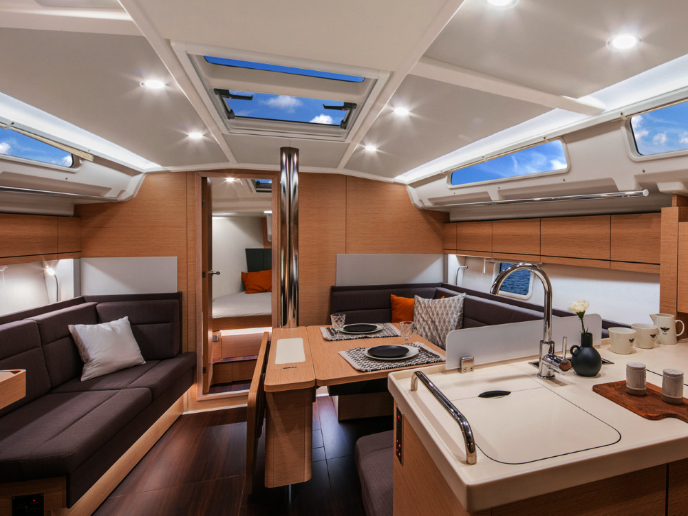 Hanse 418, Alexander